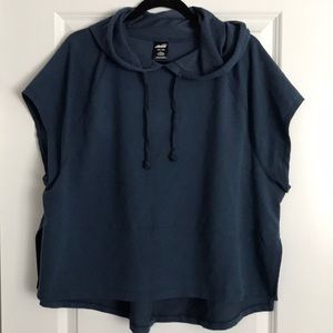 Workout Short-Sleeve Pullover